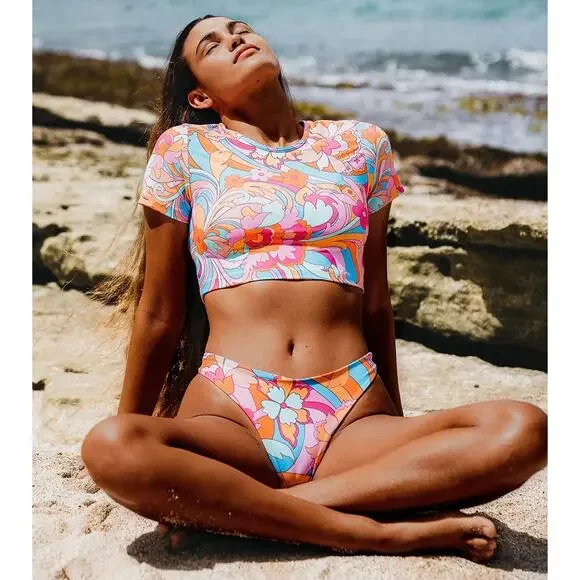 Skatie• ‘Piper’ Top Crop Swim Shirt in LANAI - Picture 7 of 12